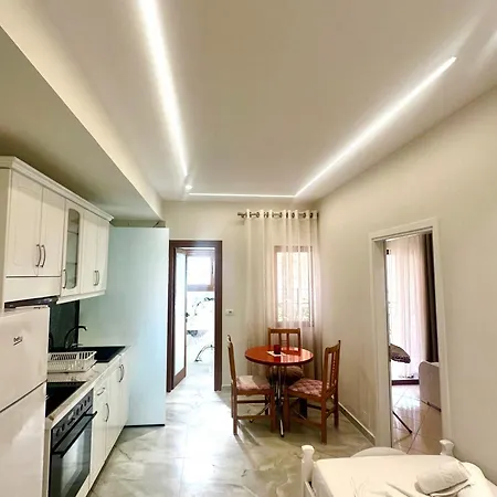 Summerland Saranda Exterior photo