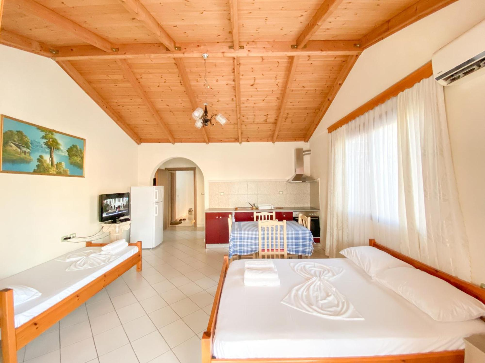 Summerland Apartment